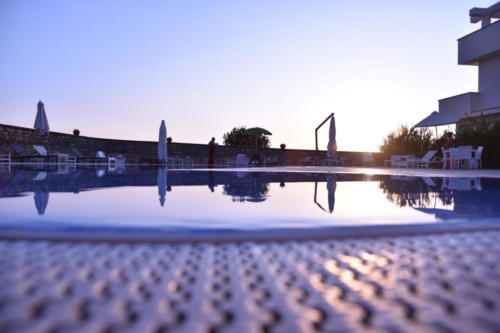 piscina-hotelbouganville-belvedere3
